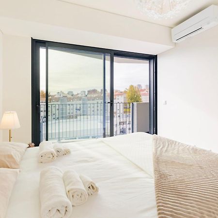 Apartment Lisboa Oriente Exterior photo